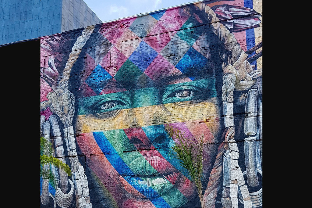Arte callejero del Bulevar Olímpico en Río de Janeiro, Brasil.