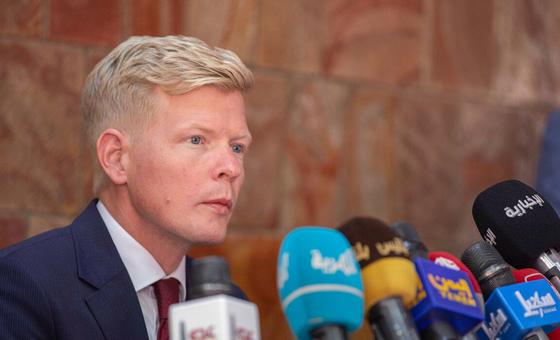 UN Special Envoy to Yemen, Hans Grundberg, speaks at a press conference in Taiz, Yemen. (08-11-2021)