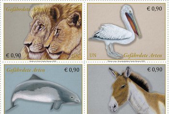 UN stamps featuring endangered migratory species.