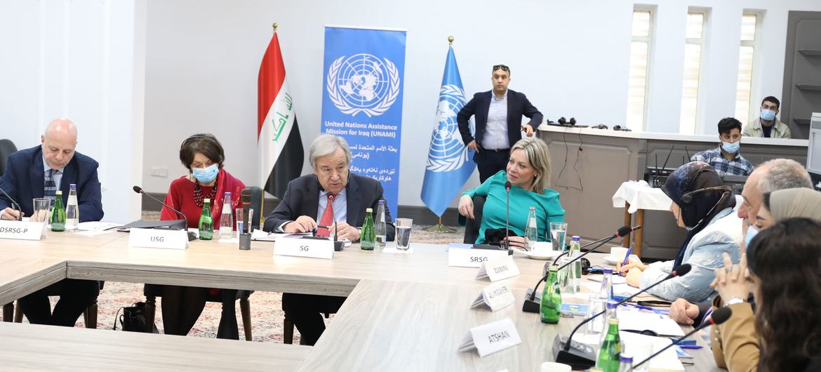Sekretaris Jenderal António Guterres bertemu dengan Organisasi Masyarakat Sipil (CSO) di Markas Besar UNAMI di Baghdad, Irak.