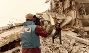 Dos periodistas cubren las repercusiones de la guerra en Gaza (foto de archivo).