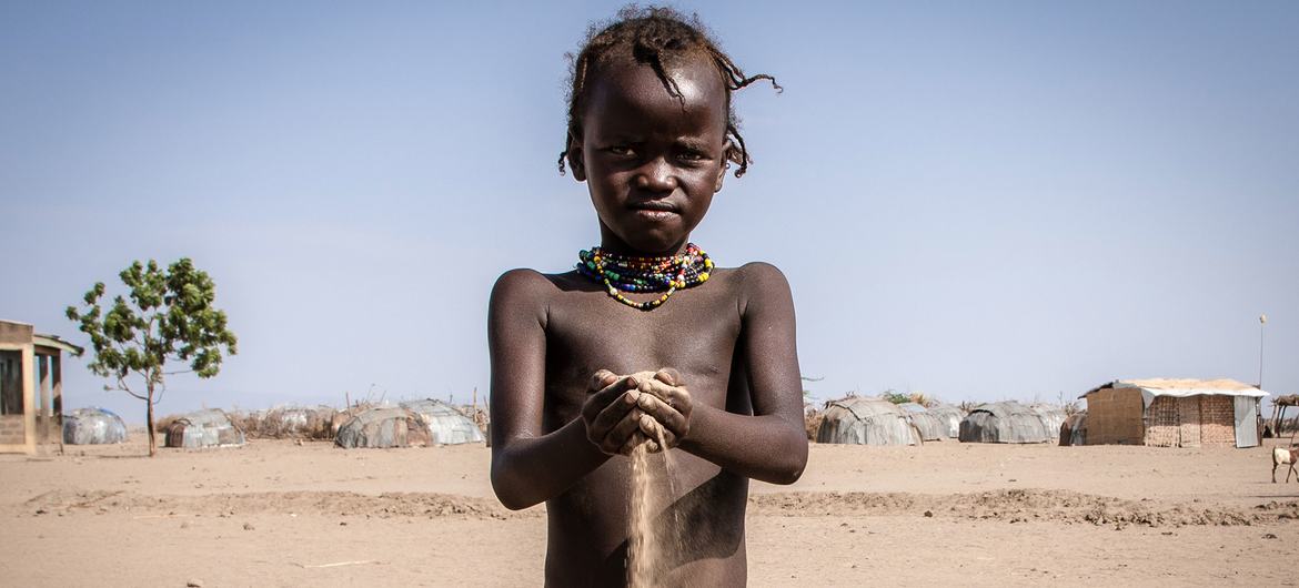 As crianças na África estão entre as que correm maior risco de sofrer os impactos das alterações climáticas