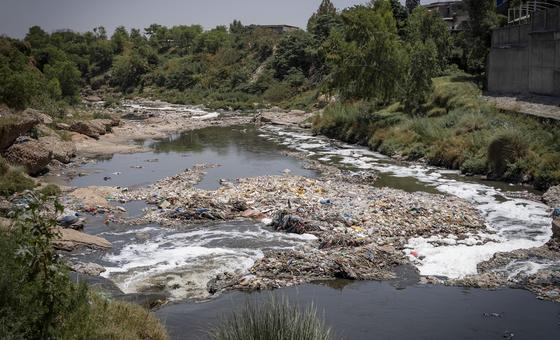 De onderhandelingen over een verdrag over plasticvervuiling in Busan zijn opgeschort en zullen volgend jaar worden hervat