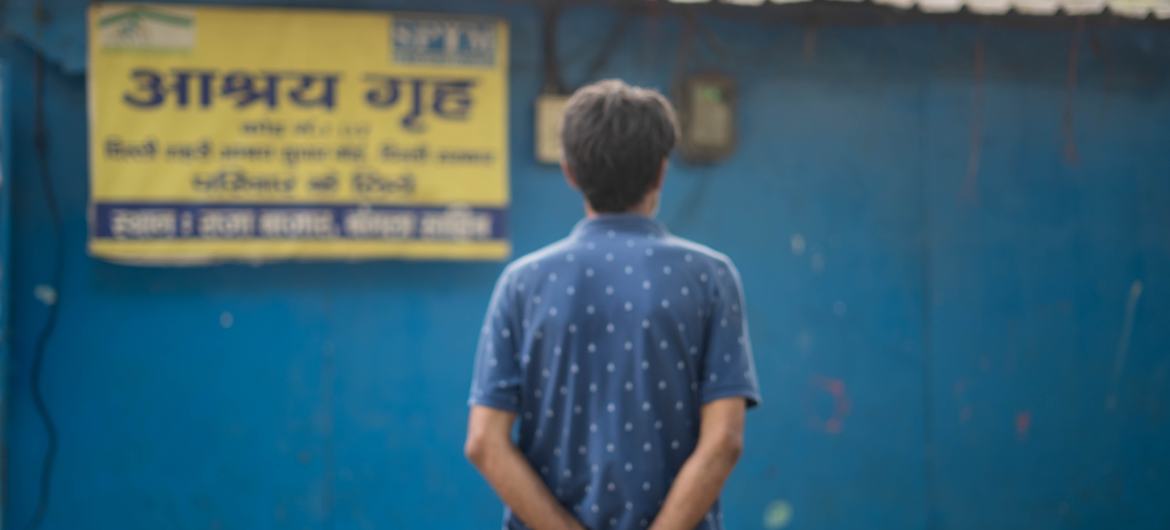 In India, the number of people living with HIV is estimated at around 2.6 million. In India, the number of people living with HIV is estimated at around 2.6 million.