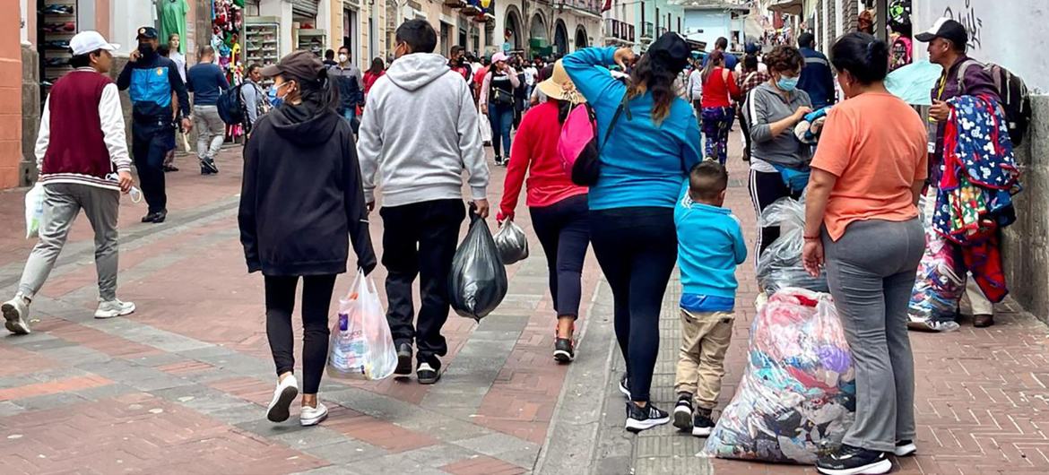 Con cerca de medio millón de ciudadanos venezolanos, Ecuador alberga la tercera población migrante venezolana más grande del mundo.