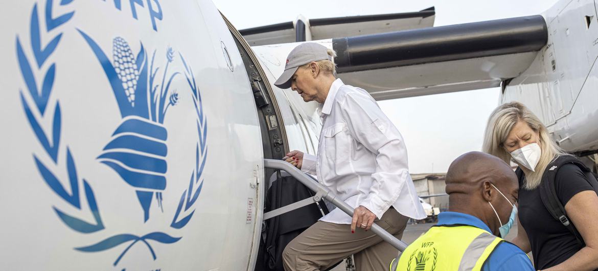 US Ambassador to the UN agencies in Rome, Cindy McCain (centre), travels on mission with WFP in Kenya in March 2022.