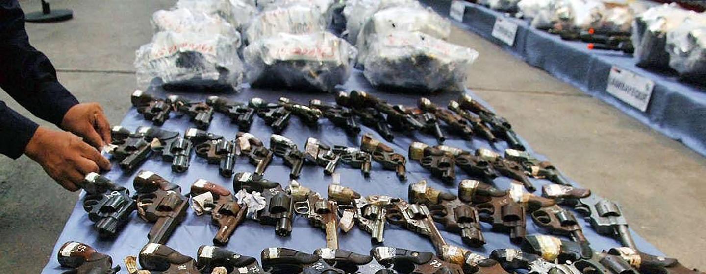 Armas de fogo confiscadas durante controlos fronteiriços