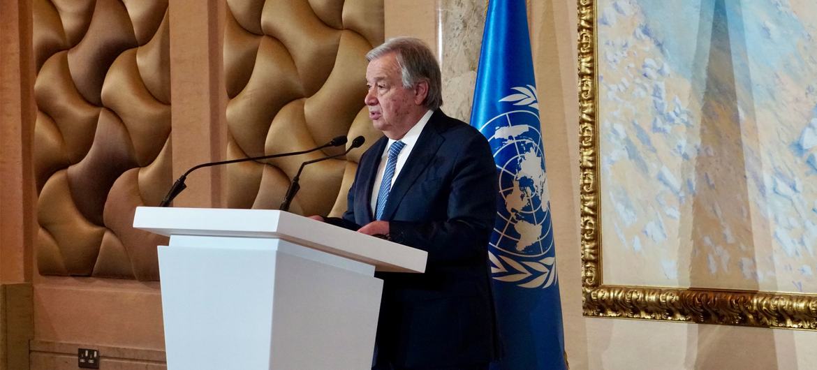 Secretary-General António Guterres briefs journalists in Doha, Qatar, on the situation in Afghanistan.