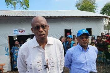 O alto comissário adjunto para Operações da Agência da ONU para Refugiados, em visita na RD Congo. 