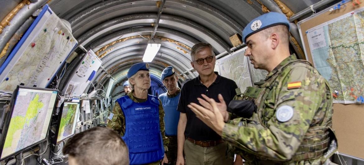 El secretario general adjunto de la ONU concluye una visita a Líbano durante un viaje a Medio Oriente para subrayar la urgencia de desescalar las hostilidades.