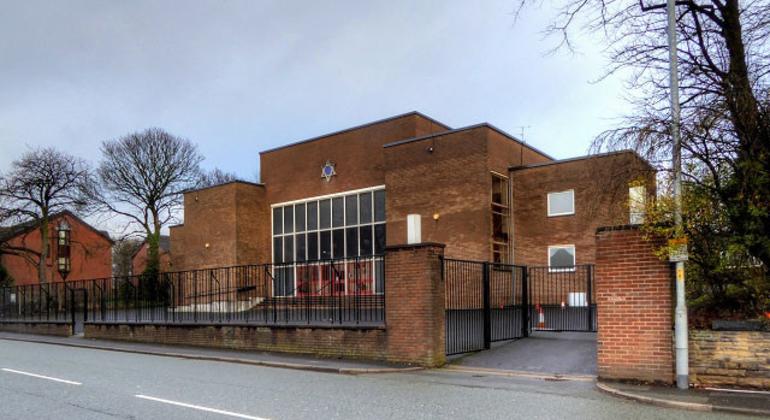 Spike in Attacks on Synagogues Sweeps North America and Europe