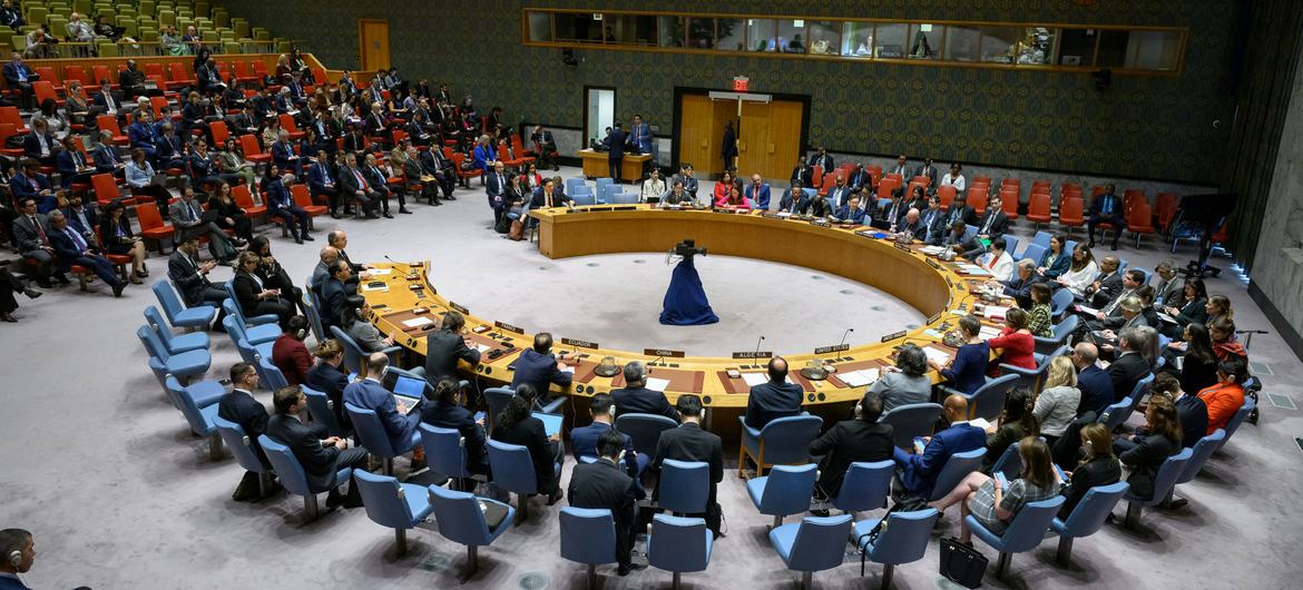 مجلس الأمن الدولي يعقد اجتماعا حول الوضع في منطقة الشرق الأوسط.