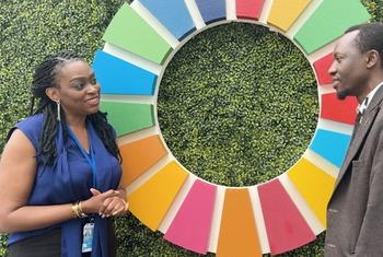 Omon Ukpoma-Olaiya Kiongozi wa Timu ya Uwekezaji ya UNCDF ya Kanda ya Afrika Mashariki na Kusini na Mataifa ya Kiarabu akihojiwa na Anold Kayanda huko New York, Marekani (Sept 2025)