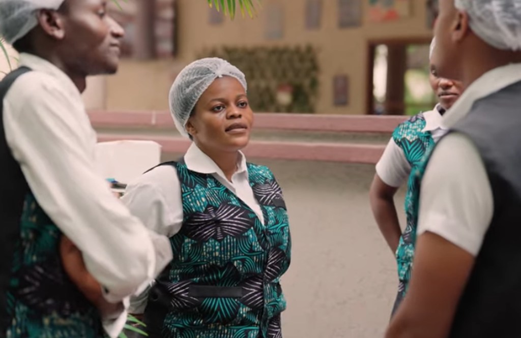 Mjasiriamali wa kike Haika Lawere na wafanyakazi wenzake jijini Dar Es Salaam, Tanzania.