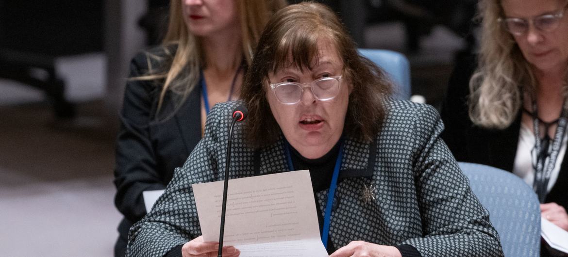 Virginia Gamba, rappresentante speciale del Segretario generale per i bambini e i conflitti armati, informa i membri del Consiglio di sicurezza delle Nazioni Unite.