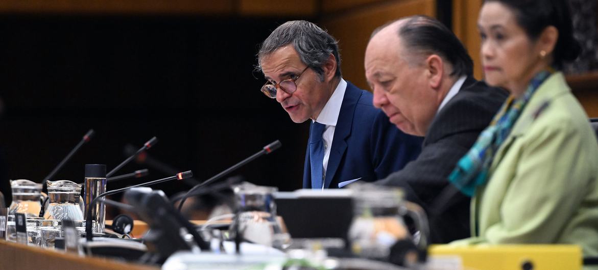 Rafael Mariano Grossi (right), IAEA Director General, delivers his opening statement at the 1717th Board of Governors meeting held at the IAEA Headquarters, in Vienna.