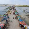 巴基斯坦信德省一个被洪水淹没的住宅区。