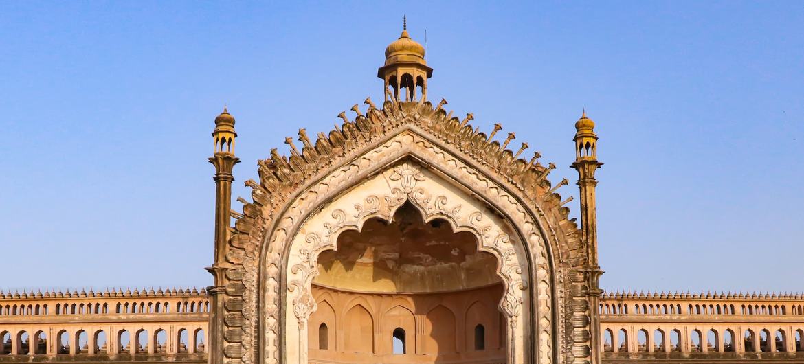 लखनऊ का रूमी दरवाज़ा.