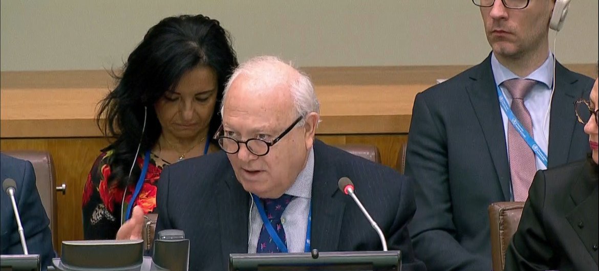 उच्च प्रतिनिधि मिगुएल एंजेल मोरातिनोस.