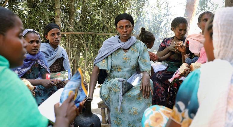 Wanawake wamekusanyika kunywa kahawa hapa Guba Lafto, jimboni Amhara nchini Ethiopia