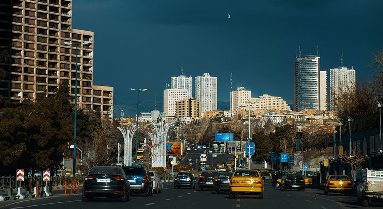 Una calle de Teherán, la capital de Irán.