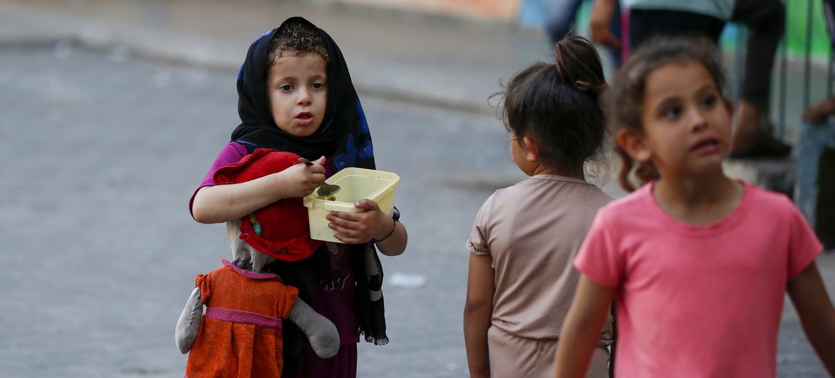 People who have taken refuge in school run by the UN agency for Palestinians (UNRWA) in Deir al-Balah in central Gaza are struggling to survive as they lack access to basic humanitarian needs.