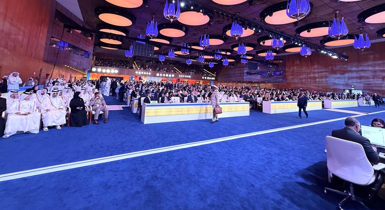 Participants in the Second World Summit for Social Development.