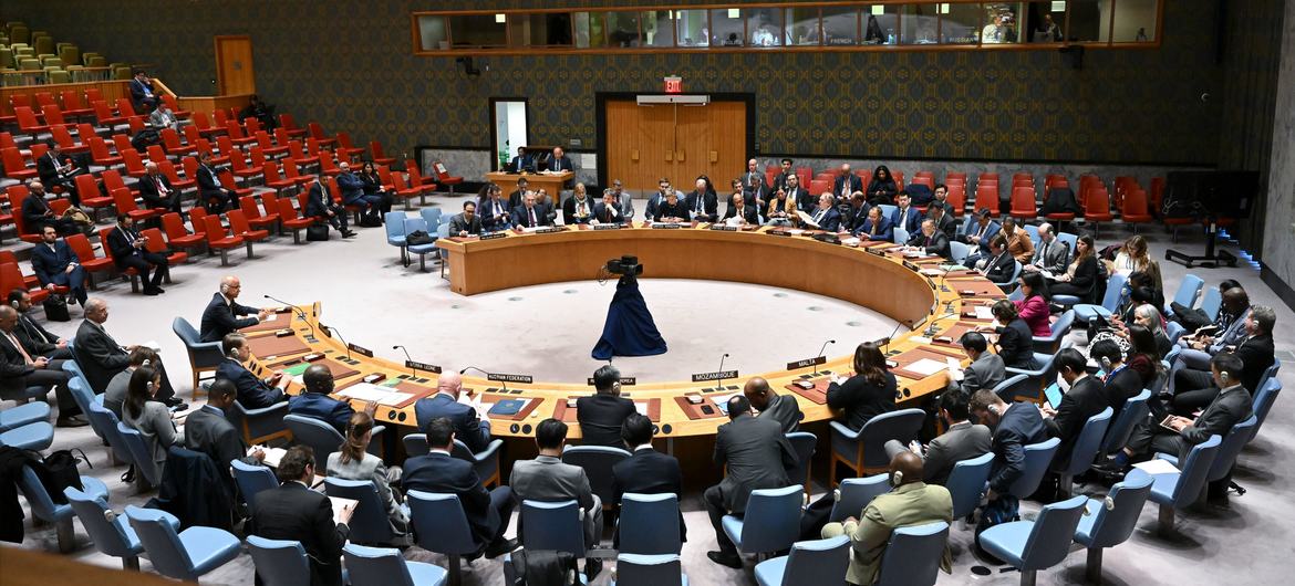 عالمی امن و سلامتی پر اقوام متحدہ کی سلامتی کونسل کے اجلاس کا ایک منظر۔