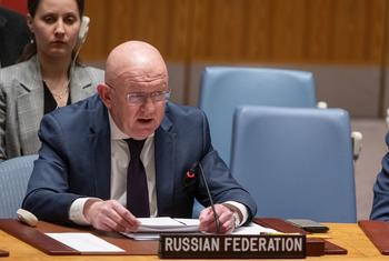 El embajador de la Federación Rusa, Vassily Nebenzia, interviene en la reunión del Consejo de Seguridad sobre las amenazas a la paz y la seguridad internacionales.