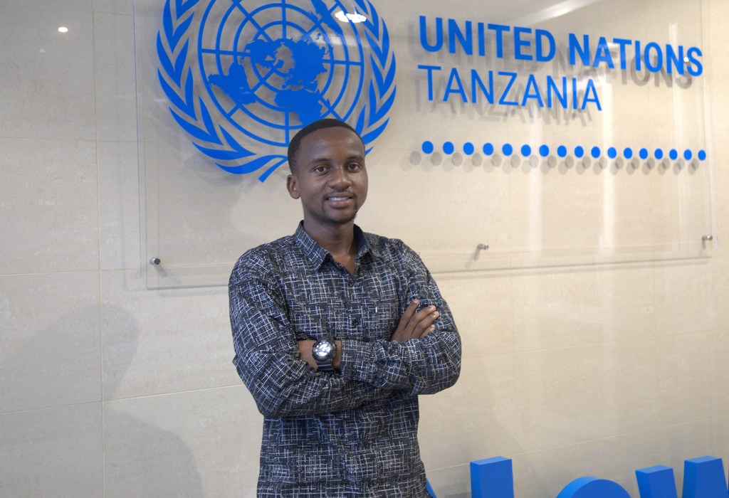 Tony Edward Mgimba, ni Mratibu wa wanafunzi wa vyuo wa Asasi ya Vijana ya Umoja wa Mataifa-YUNA Tanzania, ambaye pia ni mwanafunzi wa Chuo cha Ustawi wa Jamii Dar es Salaam.