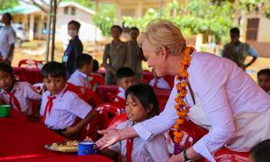 Cindy McCain visits WFP operations in Laos in November 2022 before her confirmation as Executive Director of the organization.