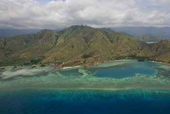 Vista aérea perto de Díli, Timor-Leste