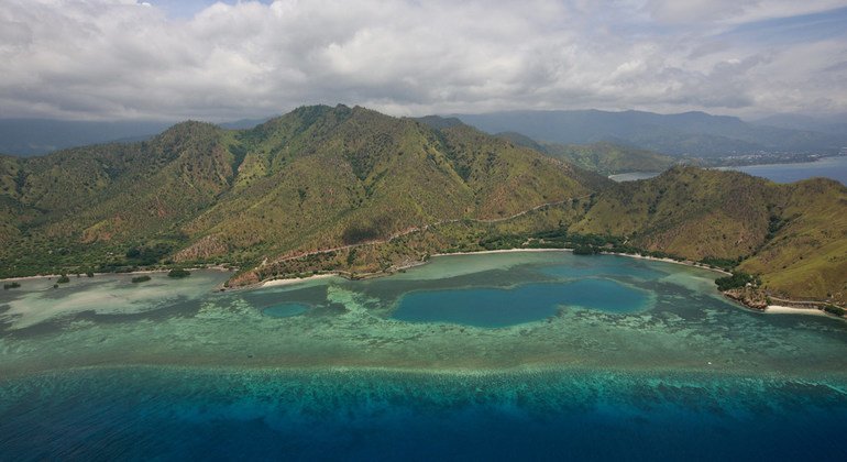 Vista aérea perto de Díli, Timor-Leste