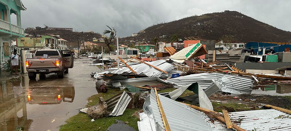 El huracán Beryl, que ha causado estragos en el Caribe, se dirige hacia México