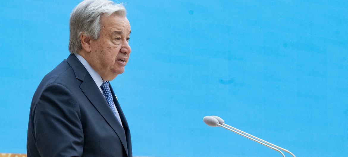 Le Secrétaire général de l'ONU, António Guterres, s'adresse à la conférence LLDC3 à Avaza, au Turkménistan.
