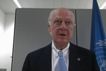 المبعوث الشخصي للأمين العام للأمم المتحدة للصحراء الغربية، ستيفان دي ميستورا، يتحدث إلى الصحفيين في نيويورك عبر الفيديو من بروكسل.