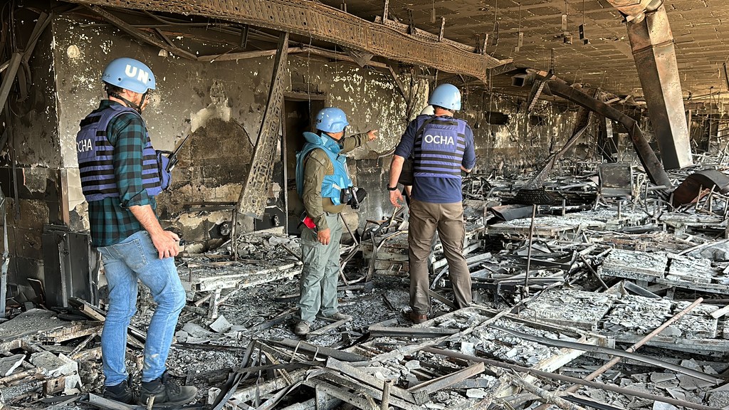  Une équipe de l'ONU composée de plusieurs agences évalue la destruction de l'hôpital Al-Shifa, dans la ville de Gaza, après la fin du dernier siège israélien.