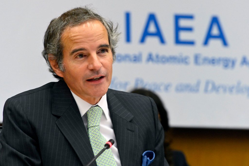 Le Directeur général de l'AIEA s'adressant au Conseil des gouverneurs de l'Agence au siège de Vienne