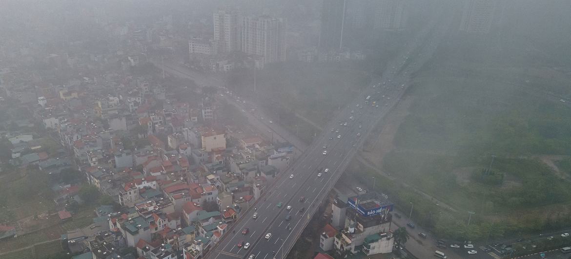 La ciudad de Hanoi, en Vietnam, sufre una grave contaminación atmosférica.