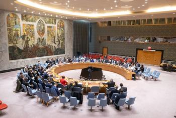 صورة واسعة لاجتماع مجلس الأمن في مقر United Nations في نيويورك.