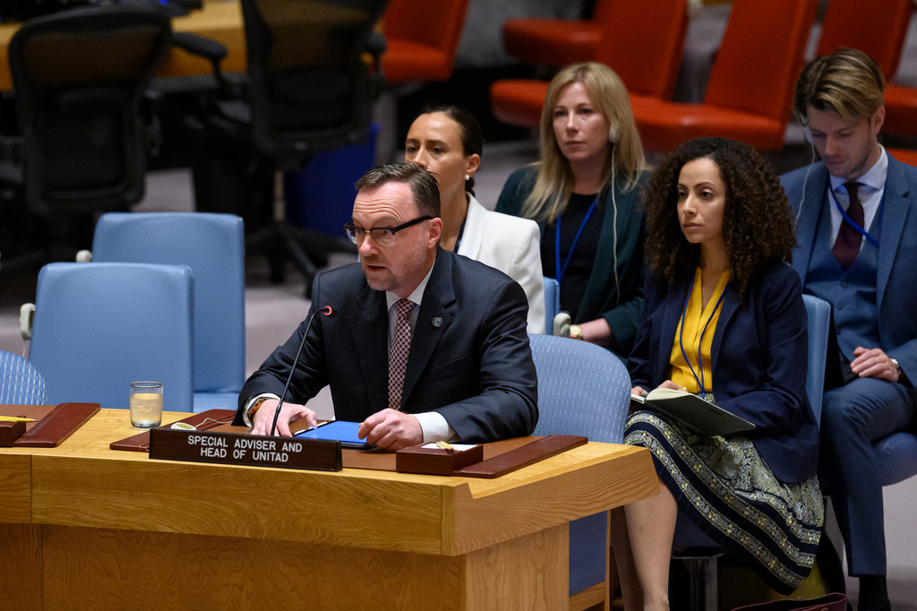 Christian Ritscher, conseiller spécial et chef de l'équipe d'enquête créée en vertu de la résolution 2379 (2017) du Conseil de sécurité (UNITAD), informant le Conseil de sécurité sur les menaces à la paix et à la sécurité internationales (archives).