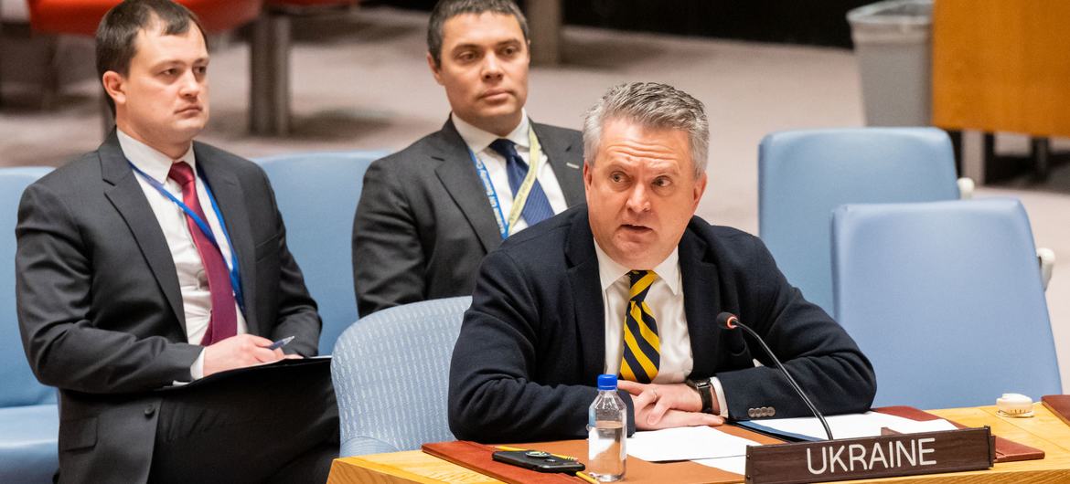 Ambassador Sergiy Kyslytsya of Ukraine addresses the Security Council meeting on threats to international peace and security.