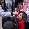 在叙利亚西北部的阿勒颇，一名儿童正在接种霍乱疫苗。（资料图片）