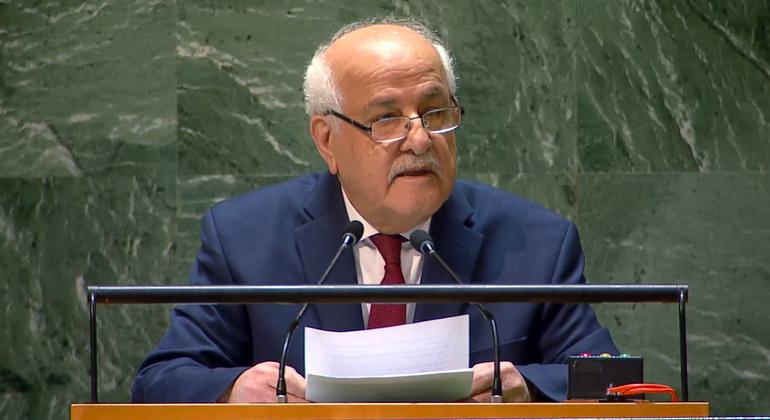رياض منصور المراقب الدائم لدولة فلسطين لدى الأمم المتحدة.