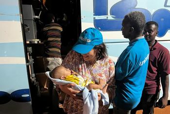 تم نقل الأطفال بأمان من دار المايقوما للأيتام في الخرطوم إلى مركز عبور في مكان أكثر أمانا.