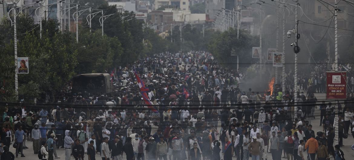 Proibição de mídias sociais desencadeia repressão sem precedentes no Nepal