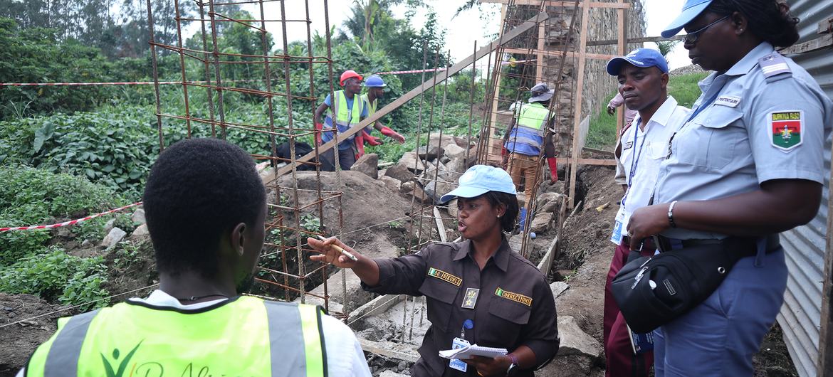 Olukemi Ibikunle (center) supervises the construction of a prison in eastern Democratic Republic of the Congo (DRC). Olukemi Ibikunle (center) supervises the construction of a prison in eastern Democratic Republic of the Congo (DRC).