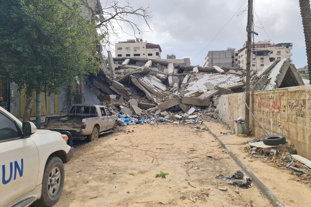 A destruição generalizada está complicando a distribuição de alimentos em Gaza