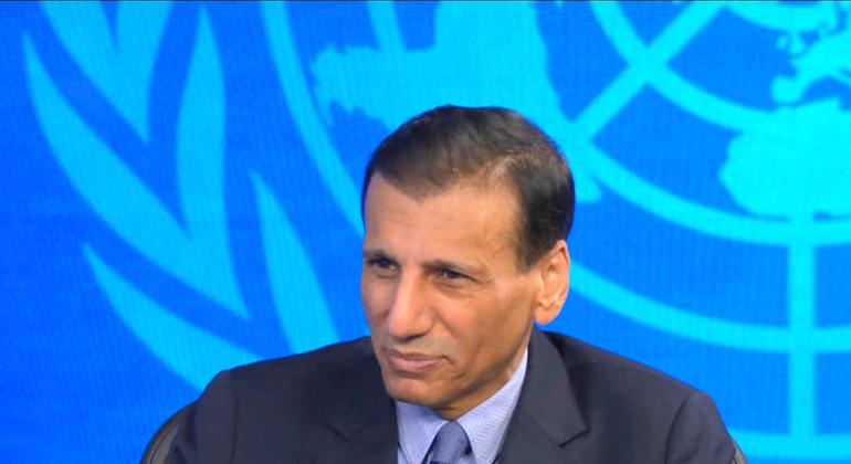 Глава МООНСИ Мохамед Аль-Хасан.