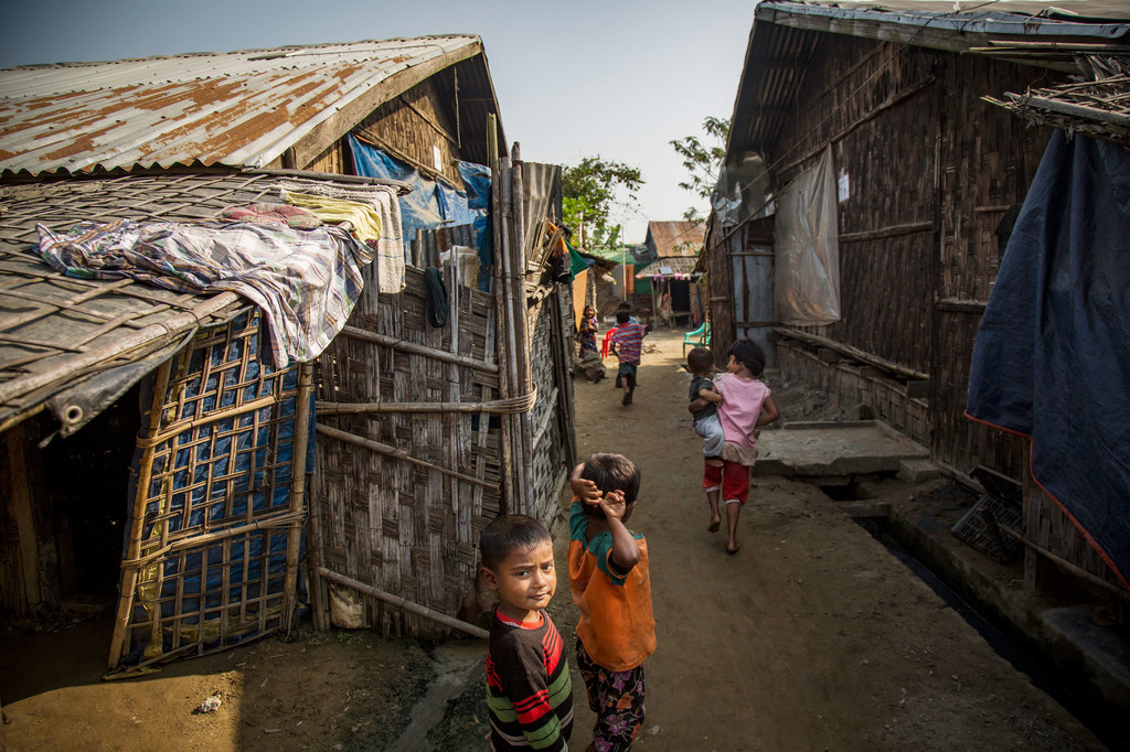 Des enfants jouant dans le camp de personnes déplacées musulmanes de Thet Kel Pyin à Sittwe, la capitale de l'État de Rakhine (archive)
